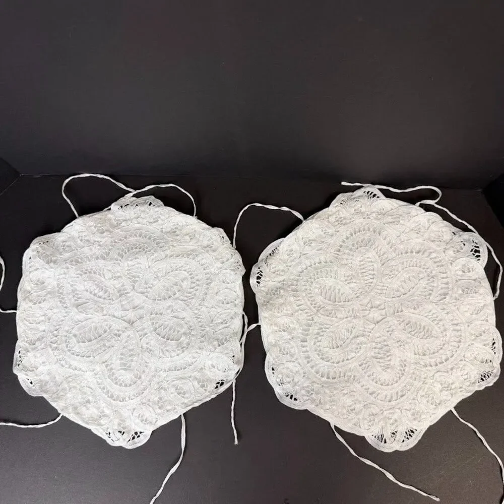 2 White 12 Inch Battenburg 6 Pocket Lace Bread Warmers/Bun Cozy/Roll Keeper VTG